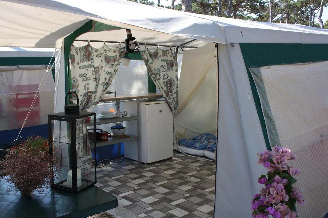 *** Village de vacances Hotel Camping Planik à Ražanac Croatie